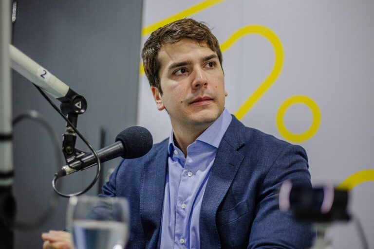 whatsapp-image-2025-05-14-at-120441