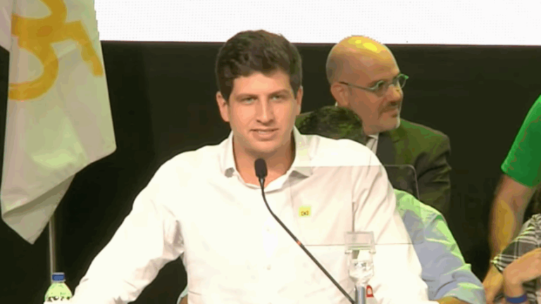 Joao-Campos-presidente-psb-reproducao-youtube-16out2025-2-848x477