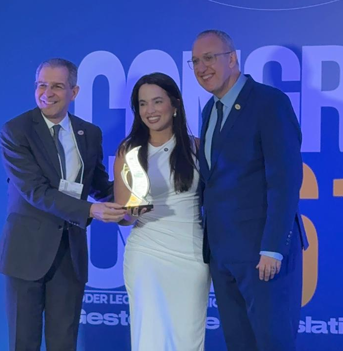 5836ccb1-6556-4481-b4e2-0e034d109c76-fotor-20251127193213