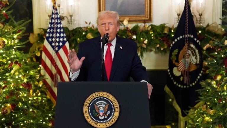 o-presidente-dos-eua-donald-trump-durante-discurso-a-nacao-1766025872050_v2_900x506