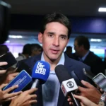 O-ministro-de-Portos-e-Aeroportos-Silvio-Costa-Filho-afirmou-que-um-acordo-impediu-qualquer-possibilidade-de-grave-na-aviacao-Foto-Divulgacao-1536x1024