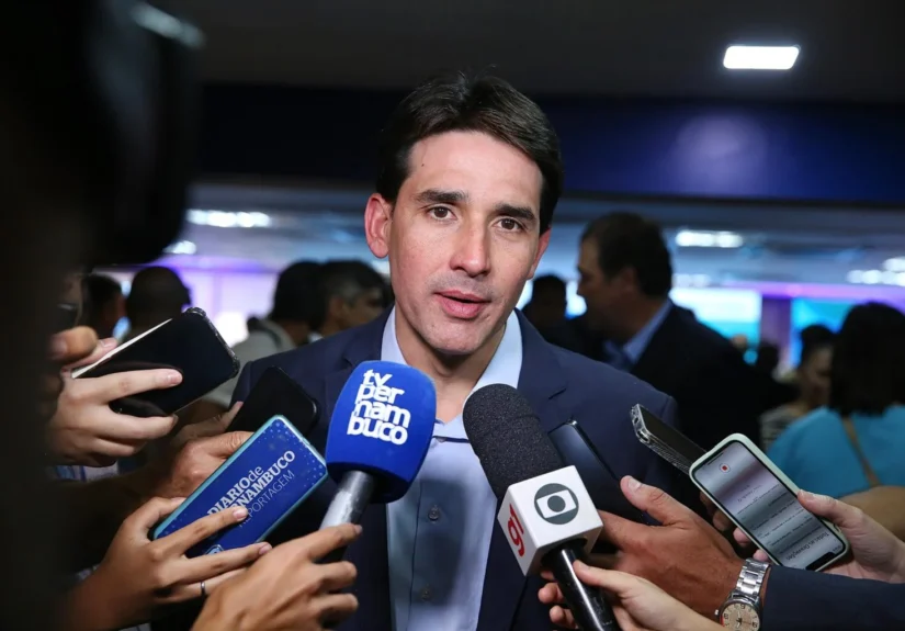 O-ministro-de-Portos-e-Aeroportos-Silvio-Costa-Filho-afirmou-que-um-acordo-impediu-qualquer-possibilidade-de-grave-na-aviacao-Foto-Divulgacao-1536x1024